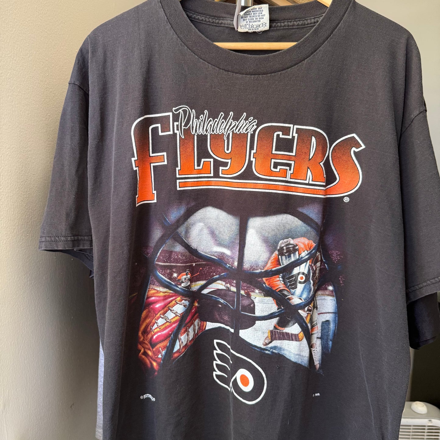 Vintage Flyers Tee (XL)