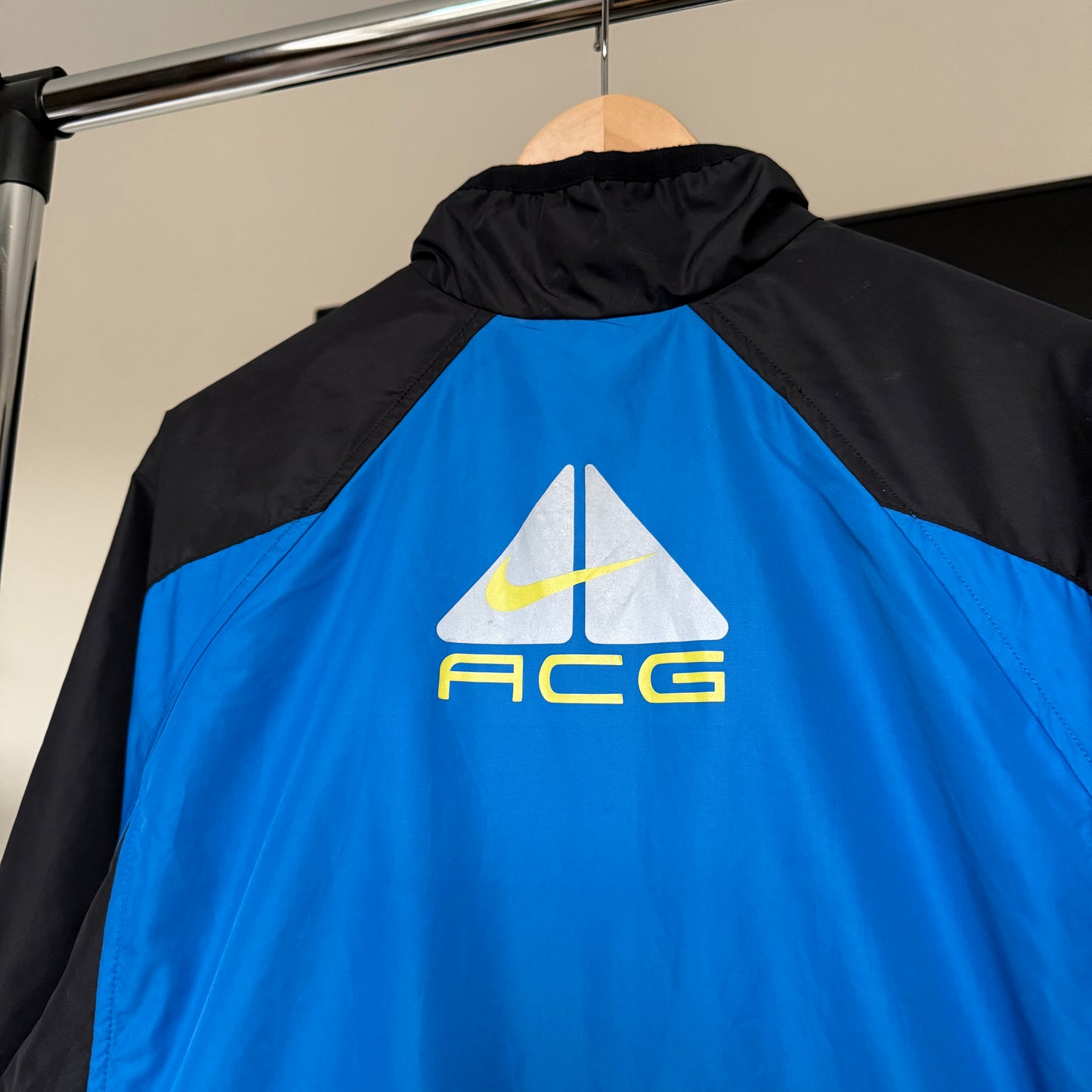 Nike ACG Windbreaker (M)