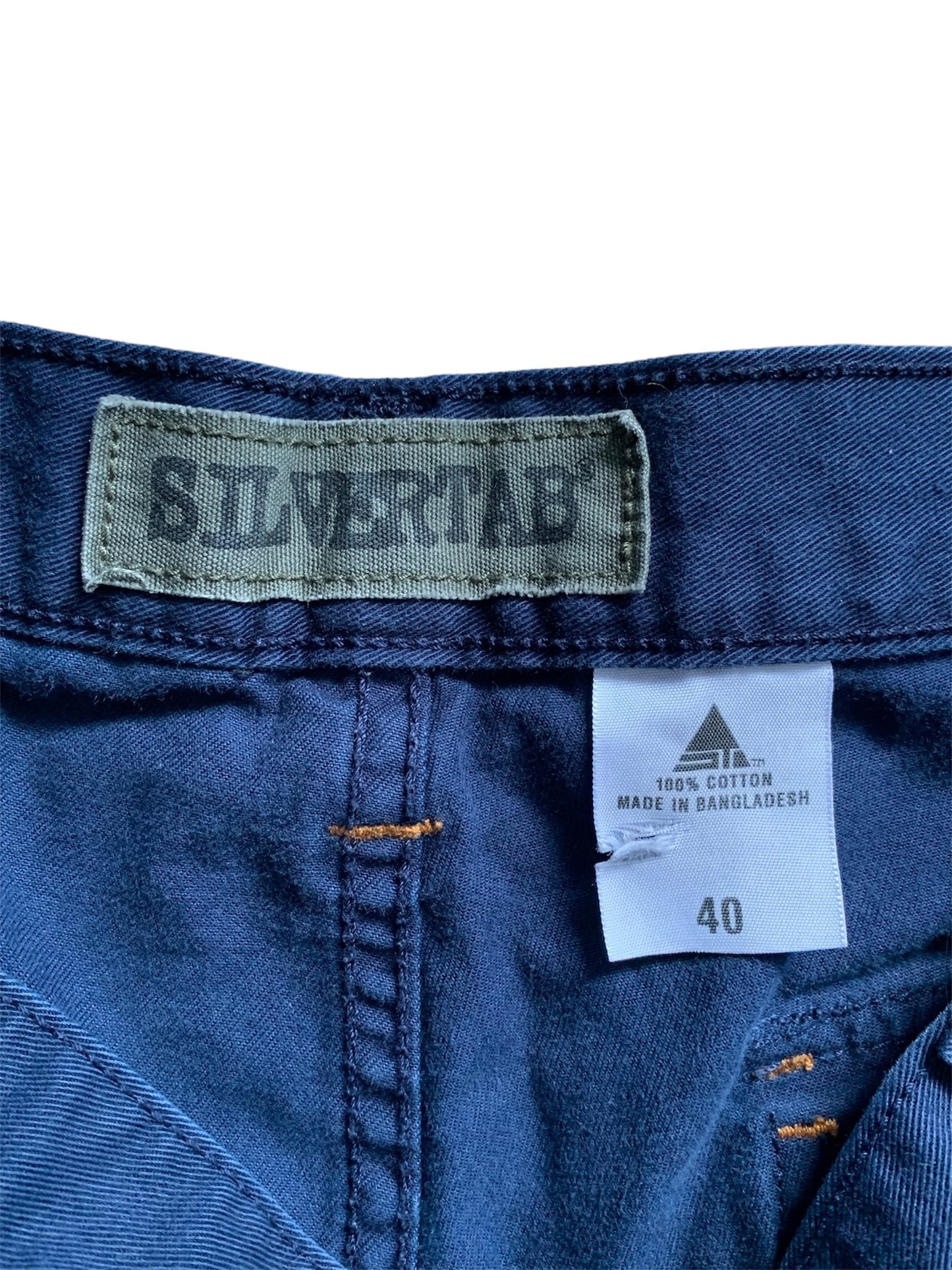 Levi’s Silvertab Cargo Shorts (40)