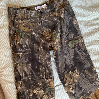 Columbia Camo Cargo Pants (34)