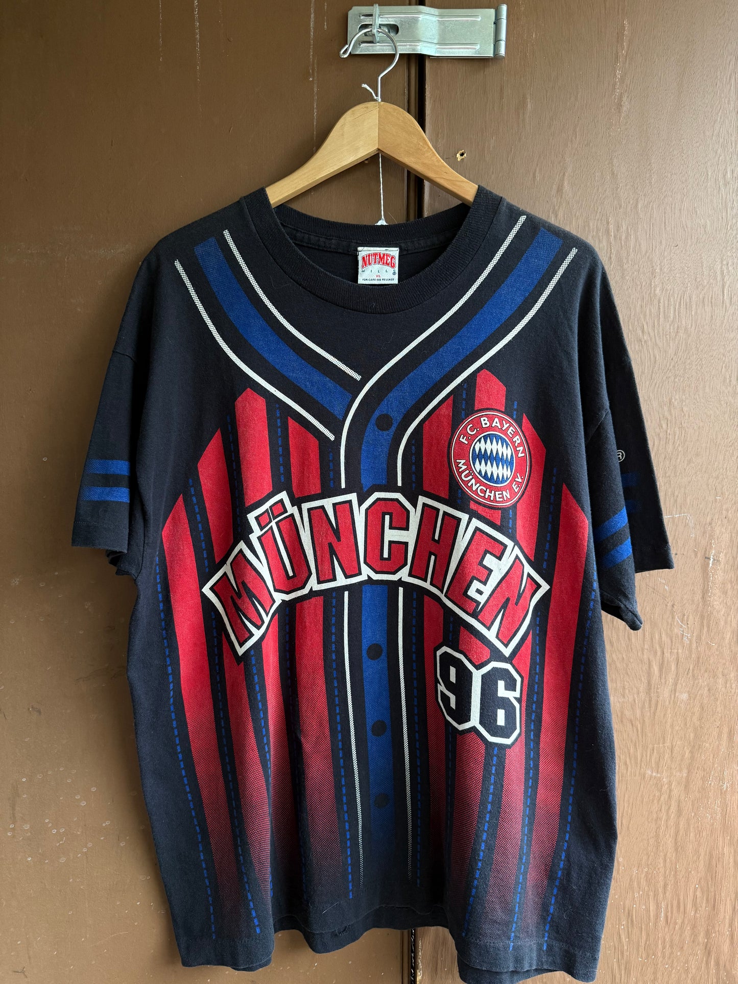 Vintage Nutmeg Bayern Munich Tee (XL)