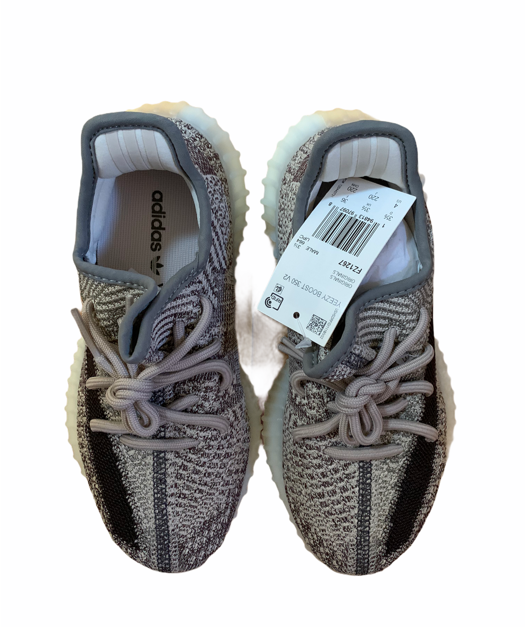Yeezy deadstock 2025